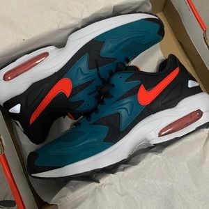 BRAND NEW AIR MAX2 LIGHT SIZE 12 MENS